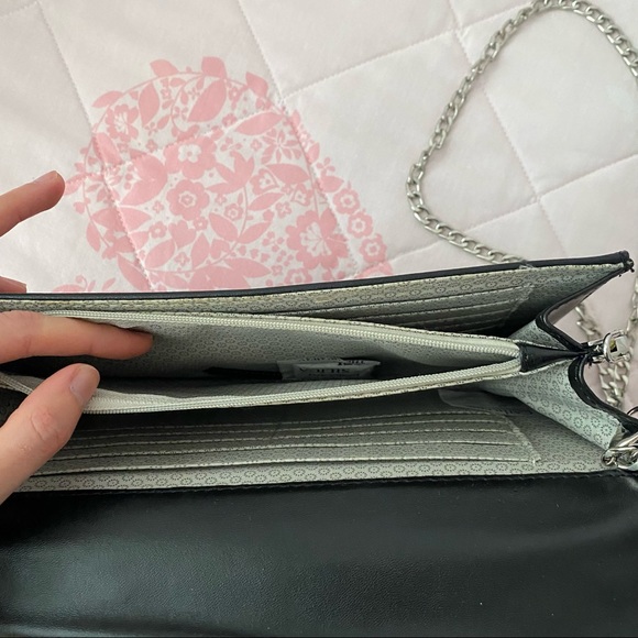 Catherine Malandrino Black Floral Appliqué Crossbody & Clutch - Picture 12 of 12